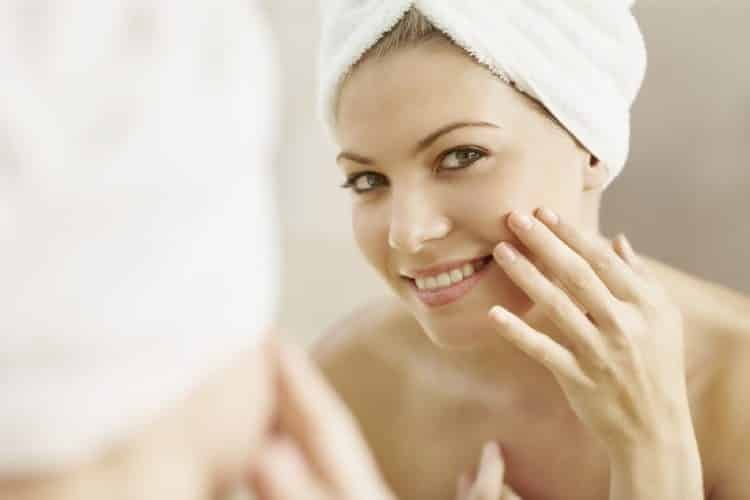 Face Washing Mistakes to Avoid - Beauty Tips for Women
