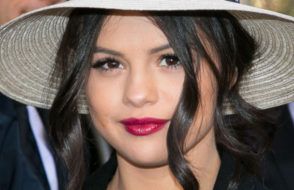 Naughty America Celebrity Selena Gomez hot pics