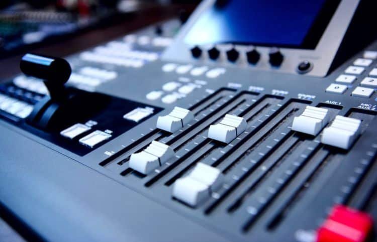 Learn Audio Editor Software Goldwave - Edit your own Recording