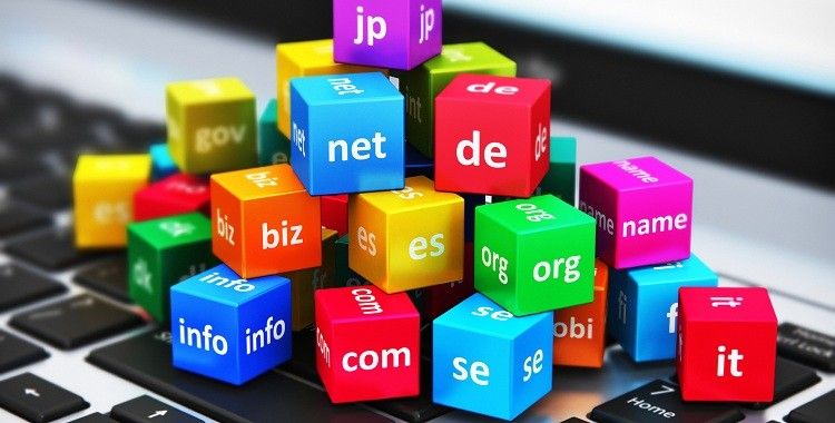 How Can You Choose the Right Name and Domain for Your Business?
