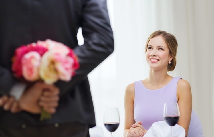 Best and Cheapest Gift ideas for Girlfriend Birthday