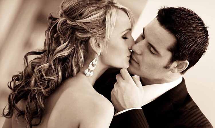 How to propose a girl on Facebook for Love or Friendship?