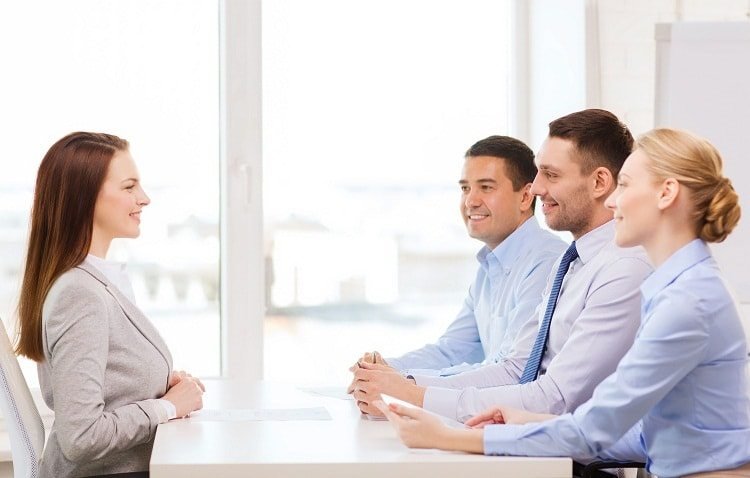 Job interview tips for Professionals to hack interviewer