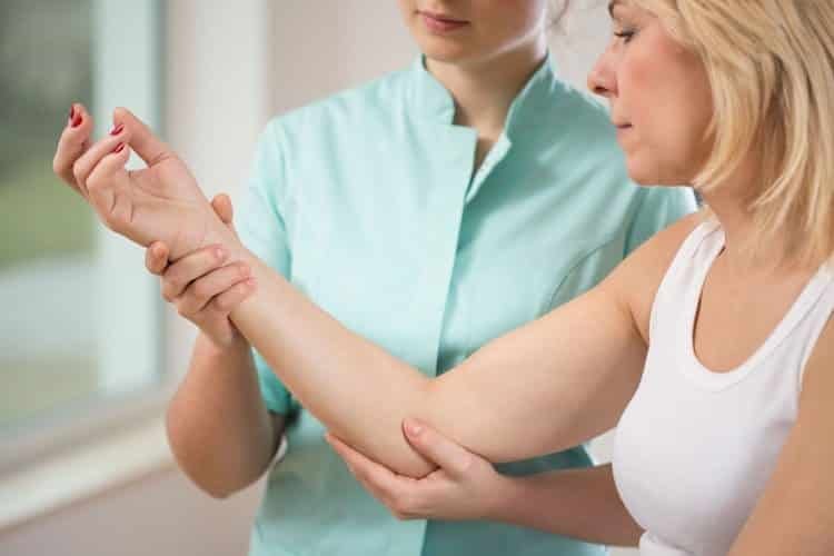 At Home how to Cure Muscle Stiffness using Herbal Therapies