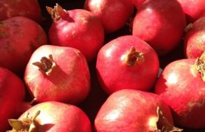 Breast Cancer to Fight Arthritis 8 Health benefits of Pomegranate