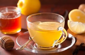 10 major Health benefits of Ginger Tea (In Hindi: Adrak Ki Chai)