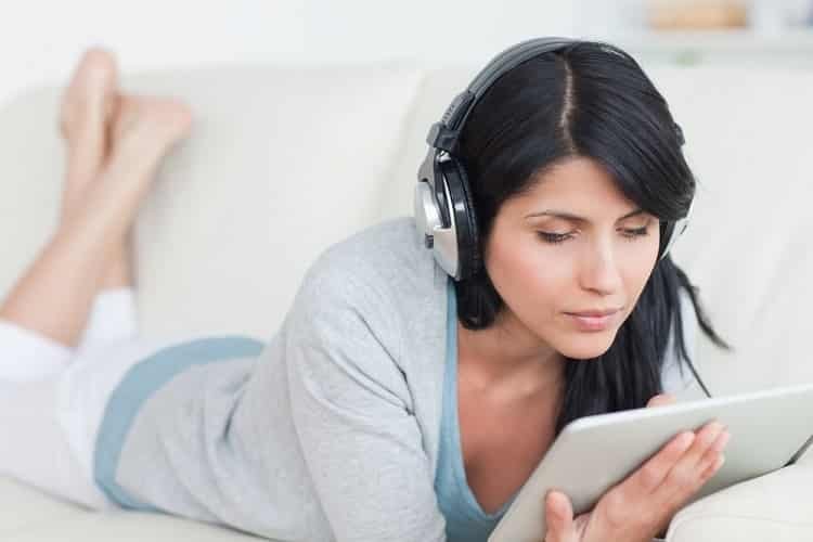 Best running Wired or Wireless Headphones for Music Lovers