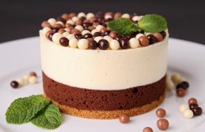 Celebrate the Special Day of the Year for Love with Delicious Cakes