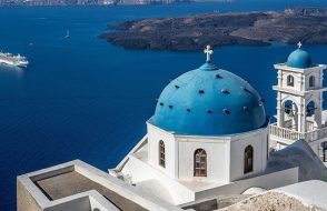 Make your Travel to Greece Island memorable with Hostelbay.com