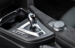 Tips to Care your Transmission - Auto vs Manual Cars