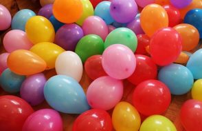 Check Out these Lovely Balloon Decoration Designs