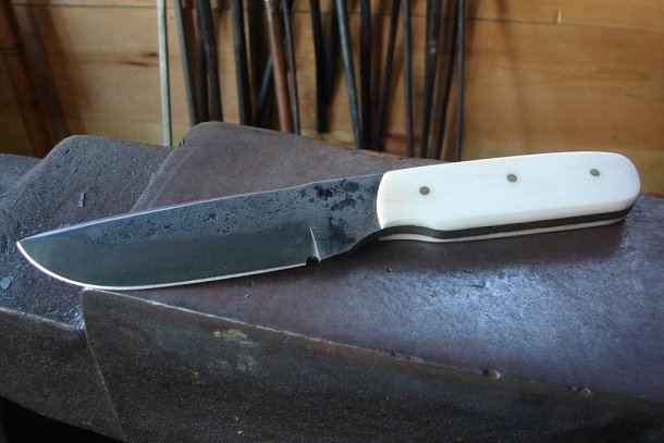 Importance of Boot and Boot Knife in Survival Situation