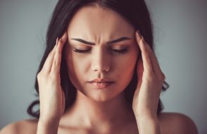 Use of Herbs to Acupuncture 5 Ways to Care for a Migraine Headache