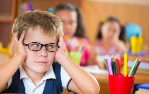 4 Tips to Helping your Kids Learn How to Deal with a bully in School?