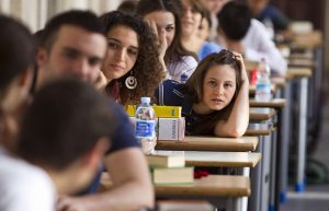 Know why Studying in Canada will be the wise Decision after 12th Grade?