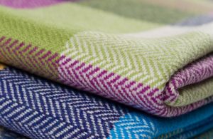 Why Ethnic Wool Scarves are back in Fashion in the US?