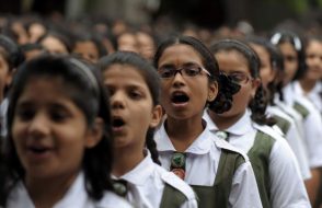 Paraphrasing Tool UK for Students - How to Save Money?