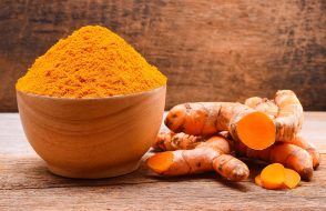 Incredibly Natural Benefits of Turmeric for Skin, Hair and Health