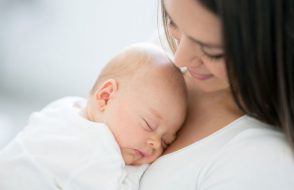 5 Must-have Features to include in a Maternity Insurance