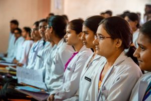 IAS after your Medical Career – Here’s what You Can Do?