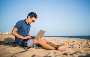 How we Can Manage Freelancer during Outsourcing a Project?