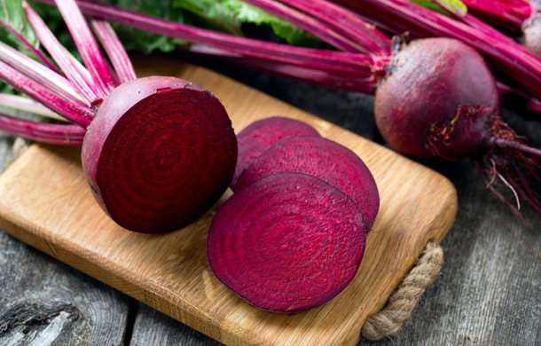 Uses of Beetroot for improving the overall Health of your Hair