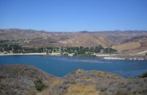 Sprint Over to Castaic lake for an Unforgettable Outdoor Run