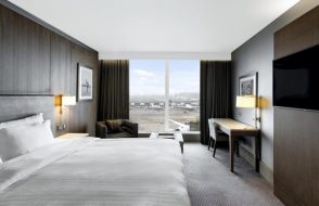 Facilities wise differences between Hotel and Guest House