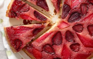 Do you Know How your Favorite Fruit Cake has Health Benefits?