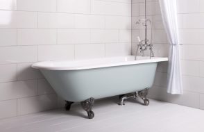 Design Tips to maximize Space in your Small Bathroom