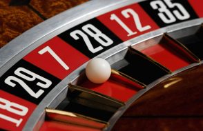 ONLINE CASINO MALAYSIA – How it is different from Live Casinos?