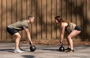 Fitness Instructor vs. Personal Trainer – What is the Difference?