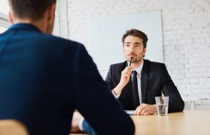5 Steps to Closing Out a Job Interview with the Interviewer