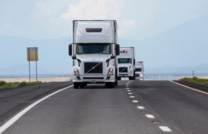 Essential Tips When Applying for Commercial Truck Financing