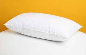 Choosing the right Pillow based on Sleeping Positions