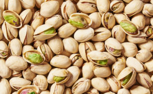 How Pistachios Can Help with Weight Loss for Men and Women?