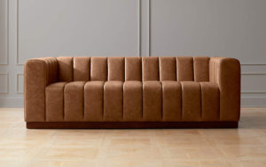 6 Advantages of Purchasing Wholesale Furniture for your Business