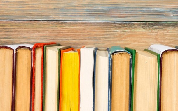 5 Books to Read this Holiday Season