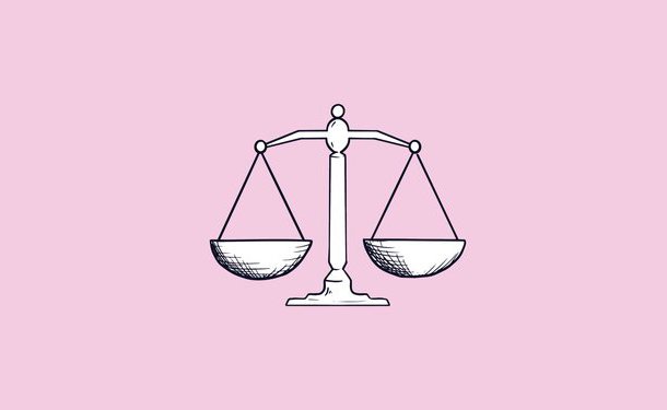 8 Tips to Consider while Choosing a right Lawyer
