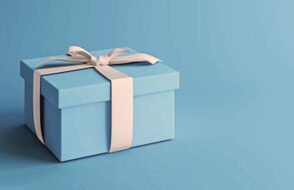 Choosing a Congratulations Gift for an Accomplishment