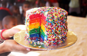 8 Mistakes to Avoid when Ordering Birthday Cakes Online