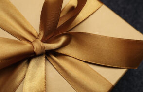 Top 10 Gift Ideas for Corporate Clients - Building Strong Relationships