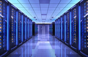 Apps or Games when to Choose VPS or Cloud Hosting Plans?