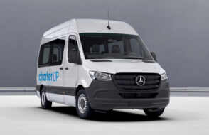 Sprinter Van Charter vs Traditional Van Rentals: Which is better?
